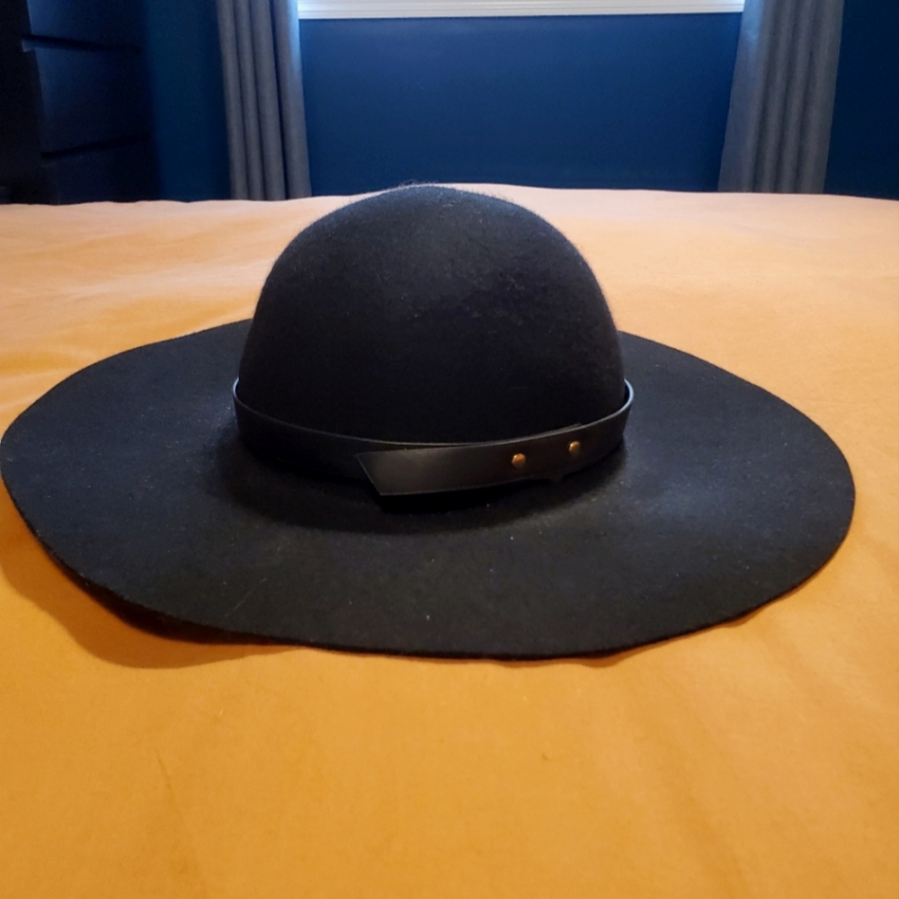 Love and Lore Felt Brim Hat